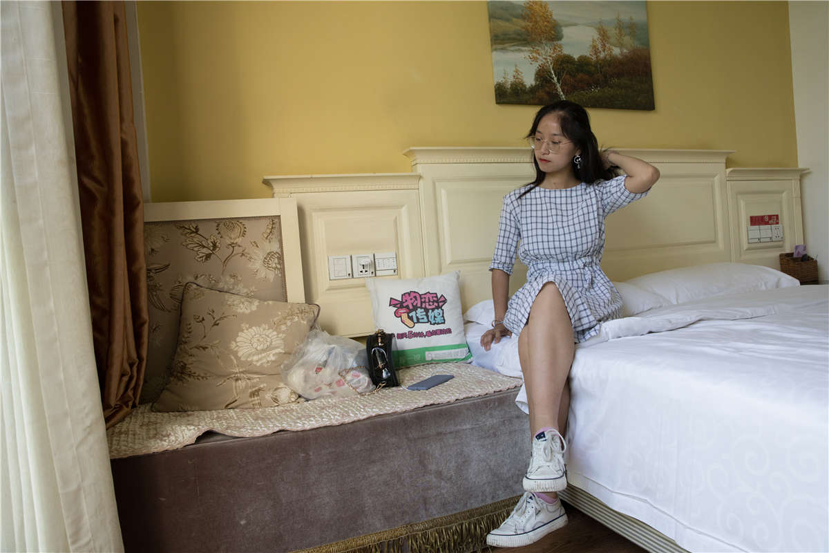 物恋传媒190期：小昭-氤氲书卷气-日更街拍