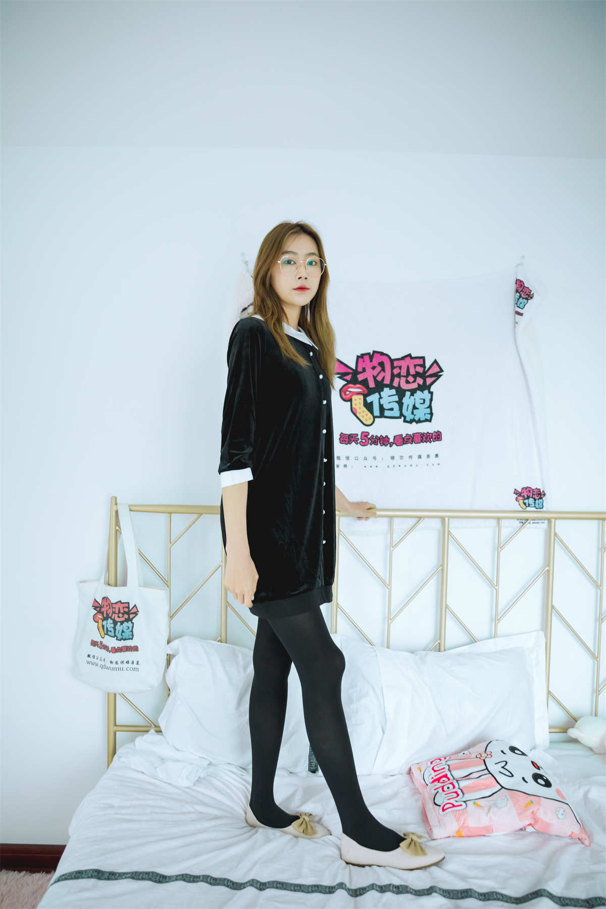 物恋传媒 NO.755期 小鹿-雨霖铃-日更街拍