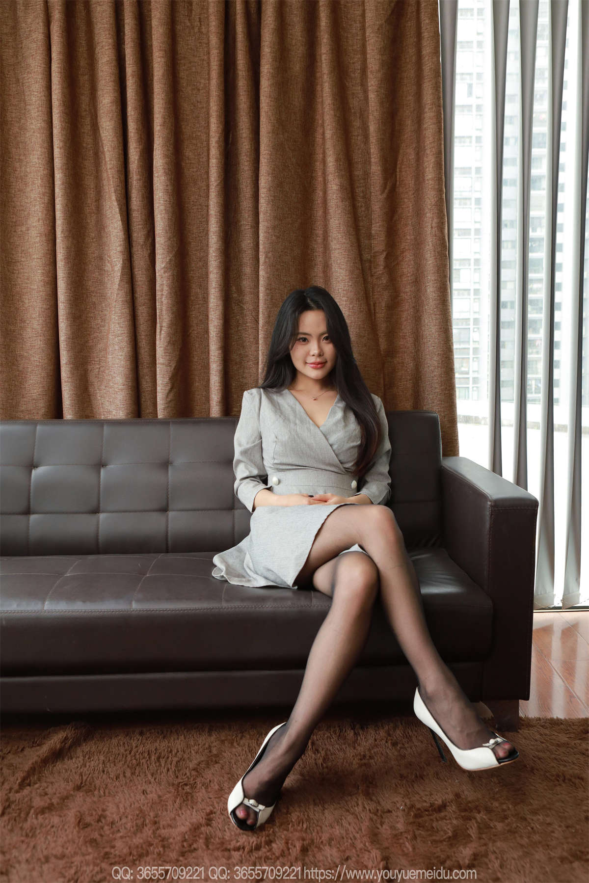 图片[2]-IESS异思趣向 2025.04.14 丝享家 2027：兔兔 柔软甜妹-日更街拍