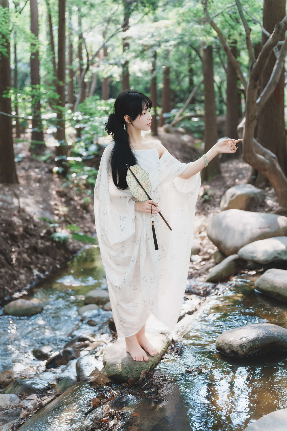 图片[2]-YITUYU艺图语 2025.04.15 细柳腰肢袅 Disexi思宁-日更街拍