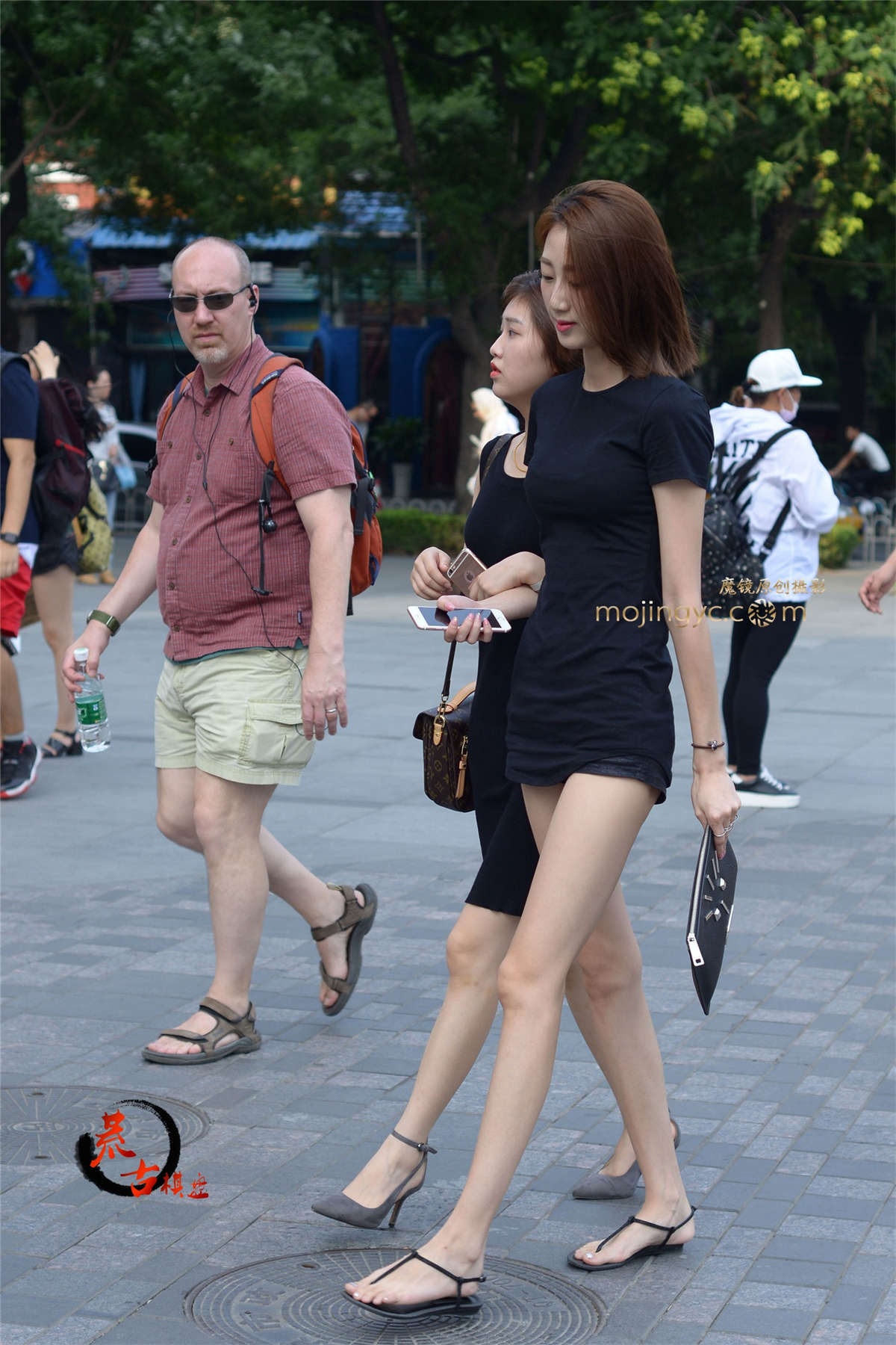 图片[2]-8-9 大长腿-日更街拍