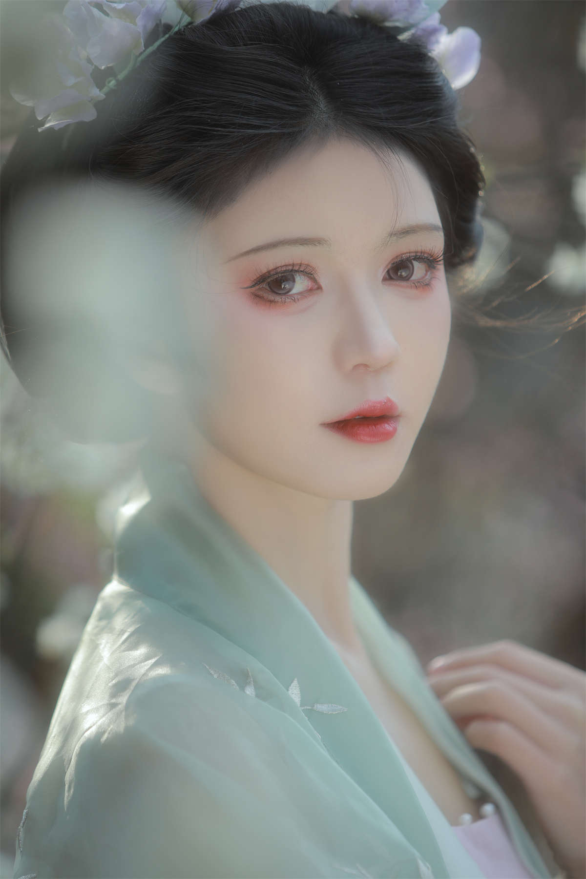 图片[2]-YITUYU艺图语 2025.04.16 春山如黛草如烟 吾岁岁-日更街拍