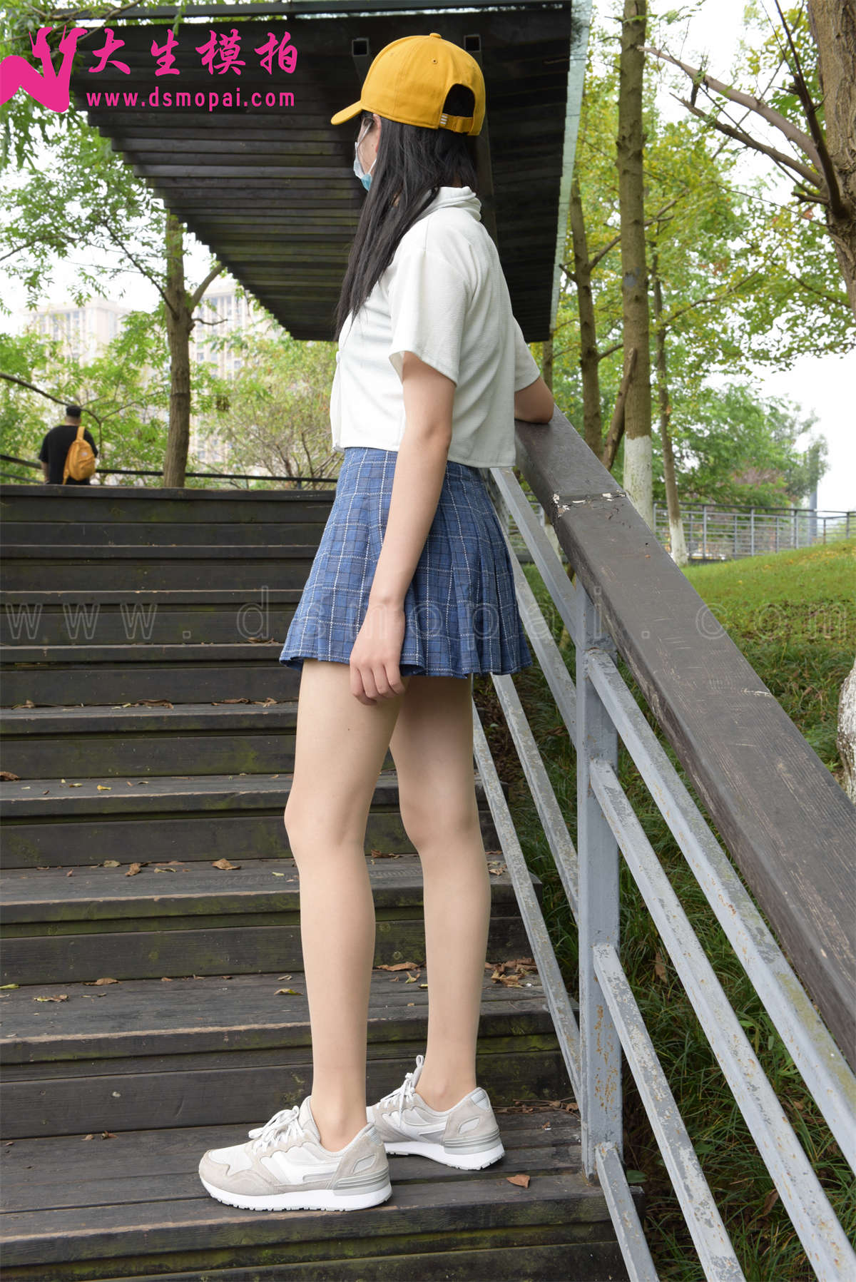 大生模拍 NO.199 饭饭 公园小憩-日更街拍