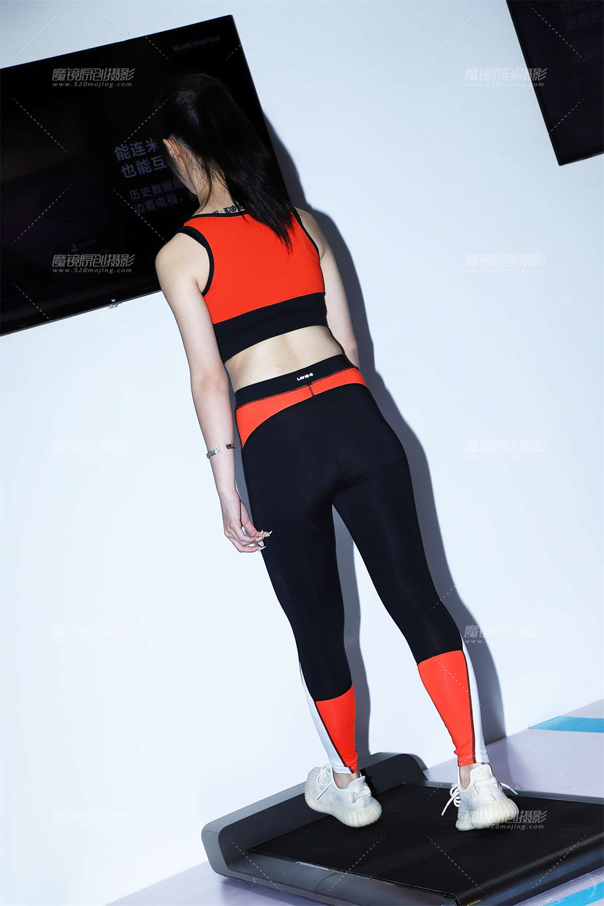 图片[2]-跑步机展示showgirl-日更街拍