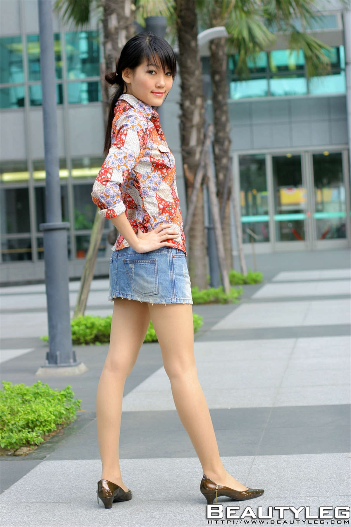 Beautyleg 2005.12.22 NO.049 平平-日更街拍