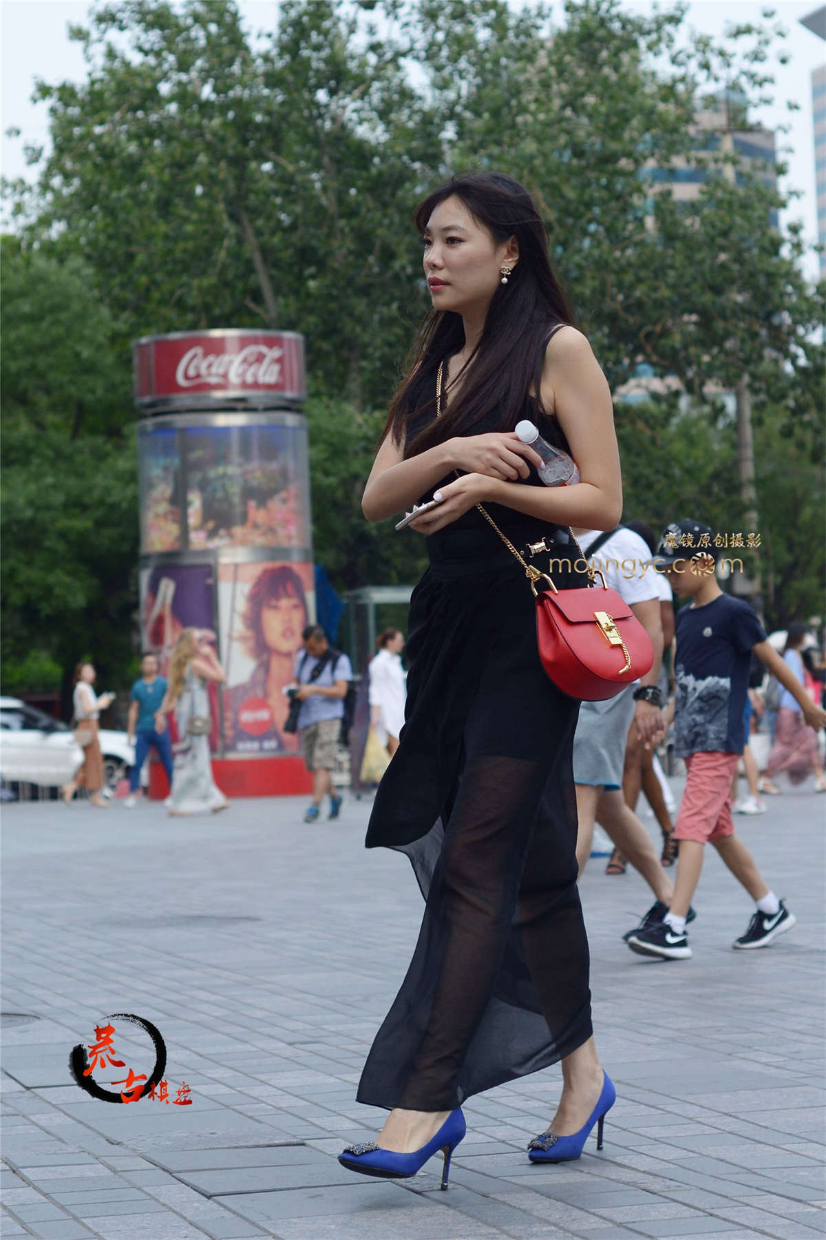 8-9 蓝色高跟鞋-日更街拍