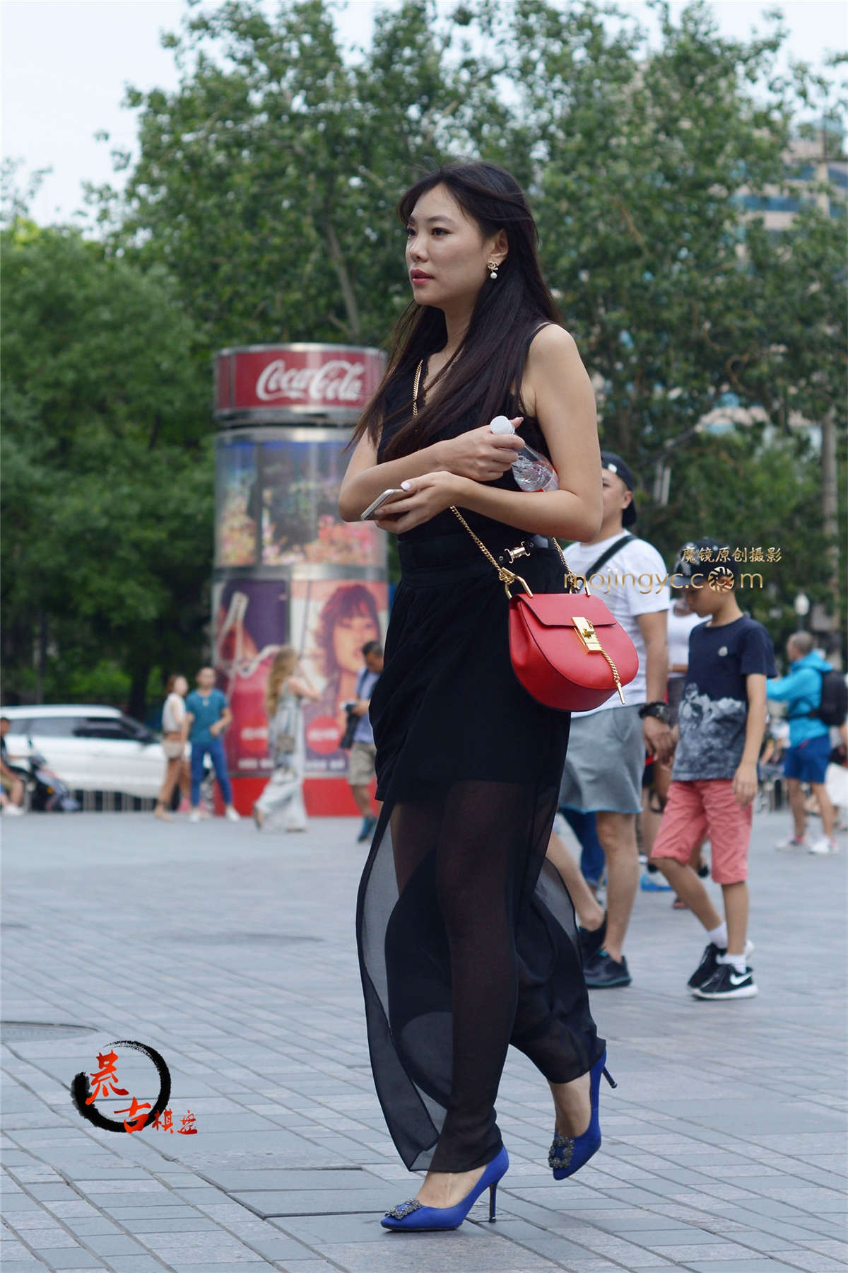 图片[2]-8-9 蓝色高跟鞋-日更街拍