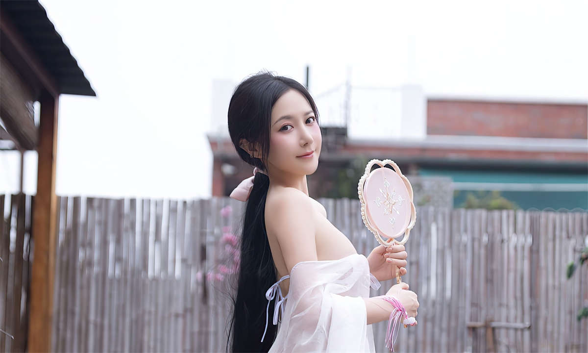 图片[2]-Xiuren秀人网 2024.07.26 NO.8927 鱼子酱Fish-日更街拍