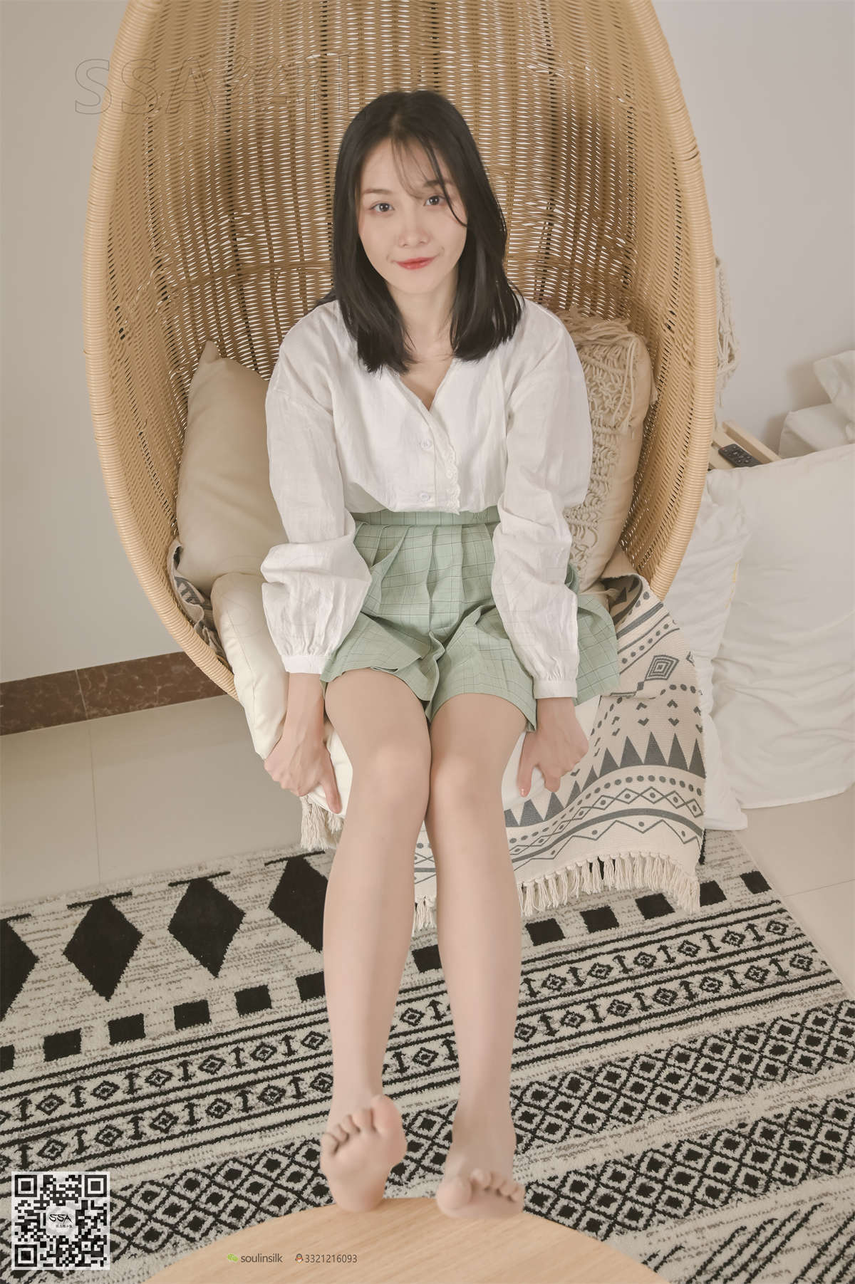 图片[2]-SSA丝社 NO.106 丽萍 颠覆你的审美 五指丝袜，送花絮视频-日更街拍