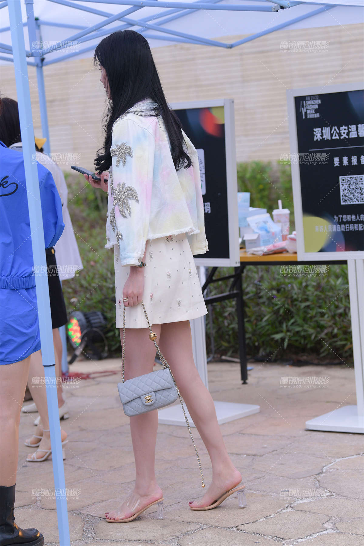 图片[2]-美腿美足小姐姐~-日更街拍