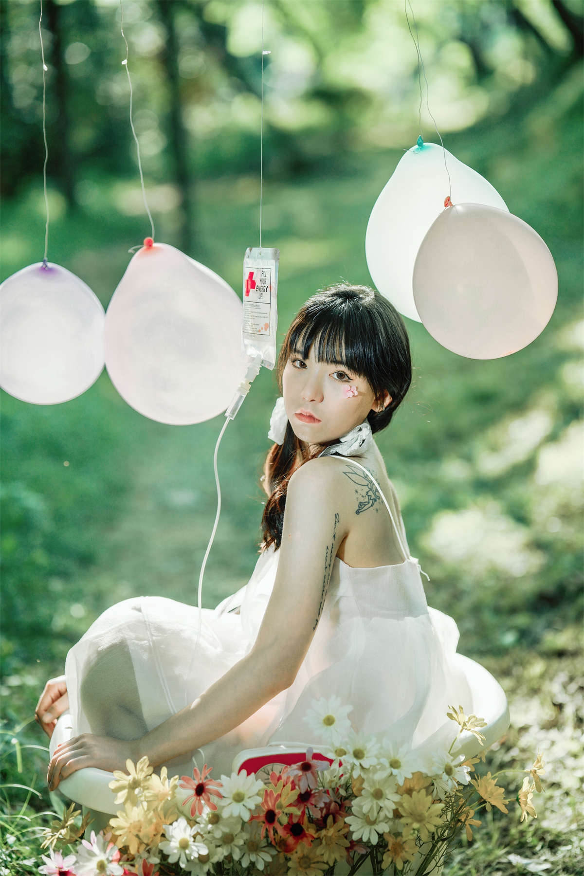 YITUYU艺图语 2022.06.19 想你的液 依依-日更街拍