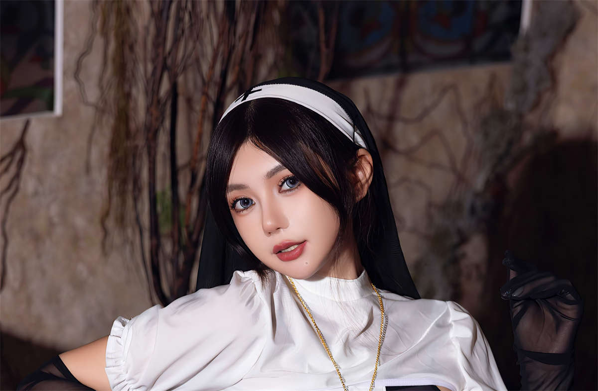 图片[2]-Xiuren秀人网 2025.01.17 NO.9774 绮里嘉ula-日更街拍