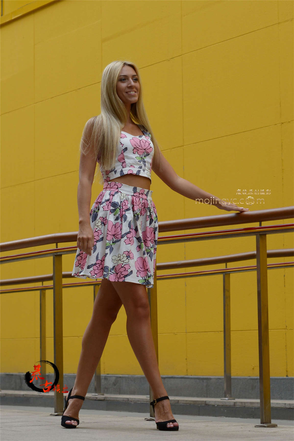 8-10 俄罗斯美女大秀身材-日更街拍