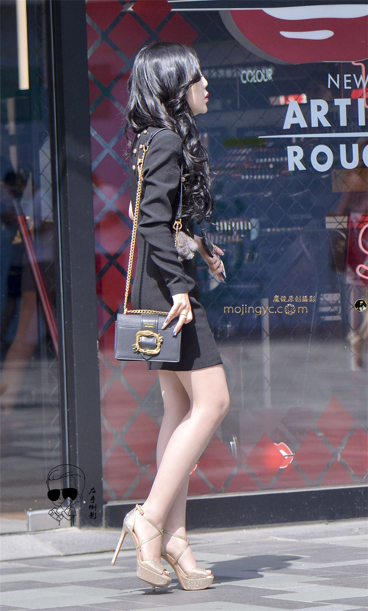 图片[2]-妩媚性感魅力美女-日更街拍