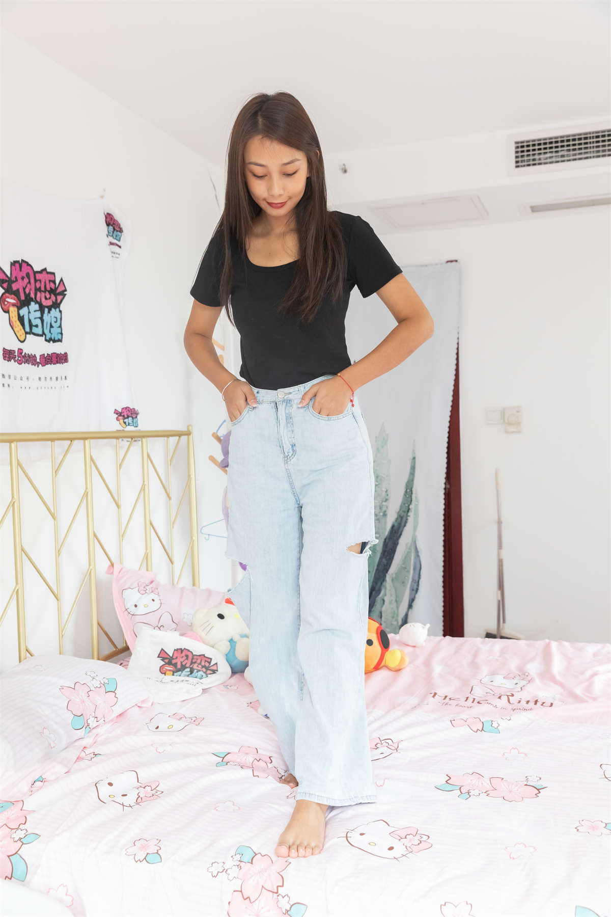 物恋传媒 NO.1030 岚岚-宛月倾城-日更街拍