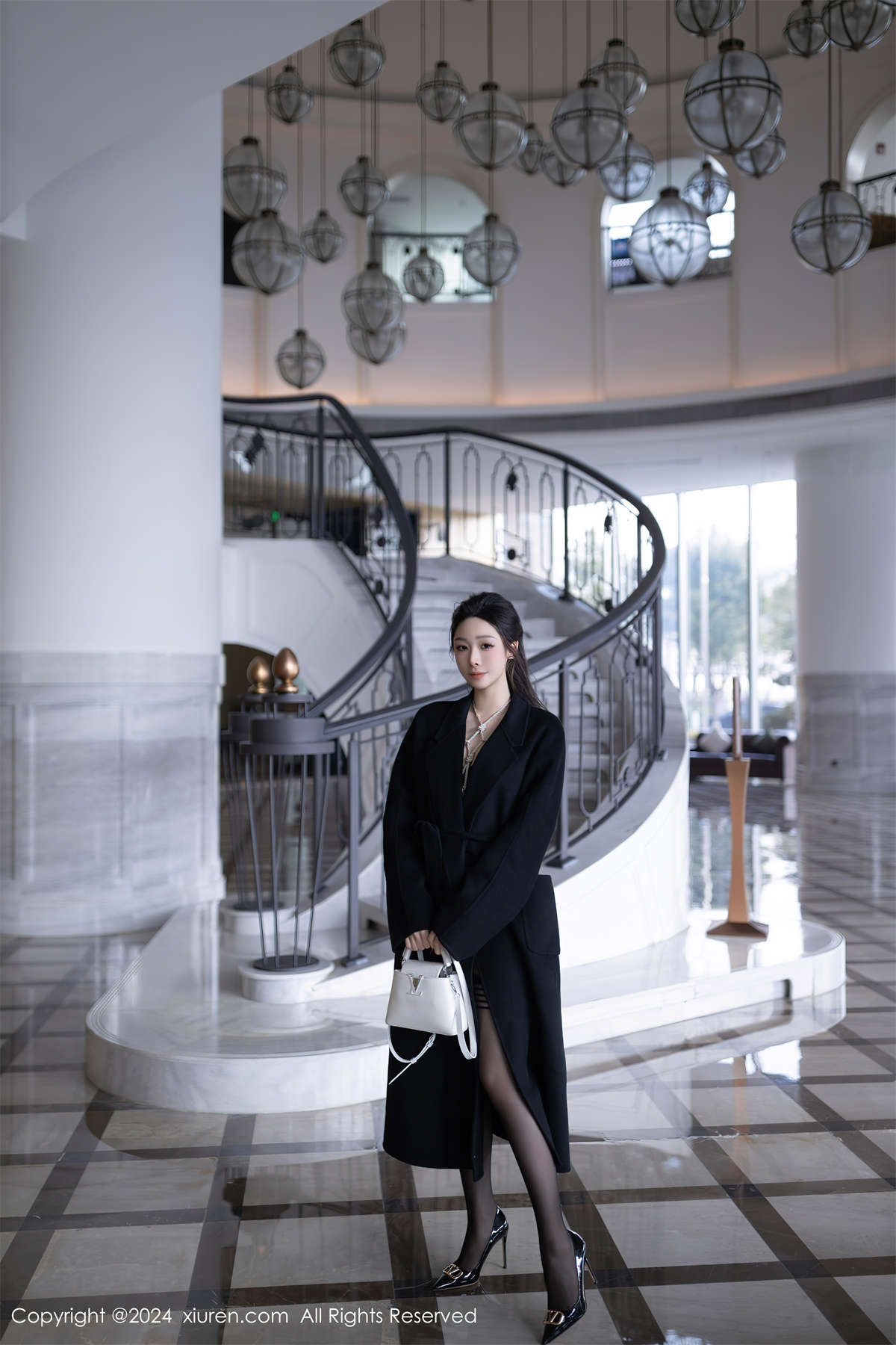 图片[2]-Xiuren秀人网 2024.05.16 No.8552 小逗逗-日更街拍