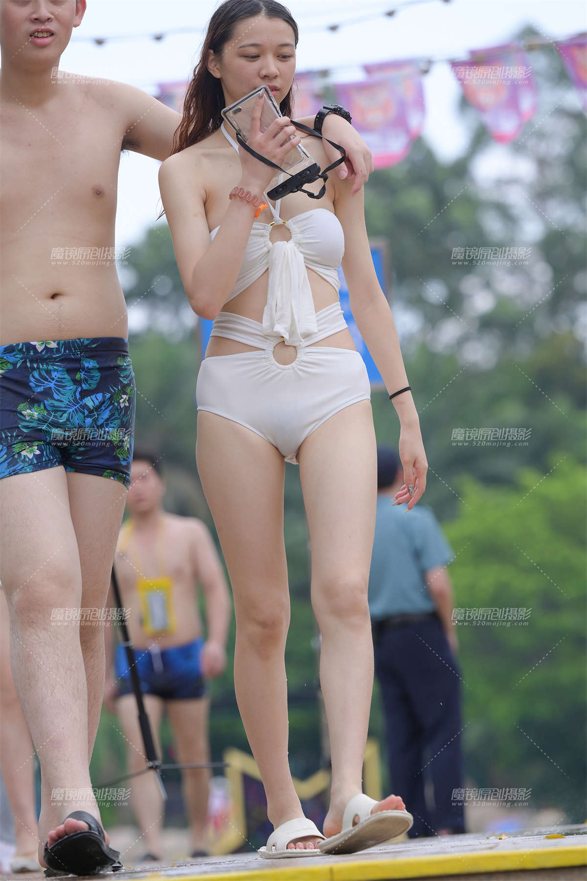 图片[2]-白嫩女友-日更街拍