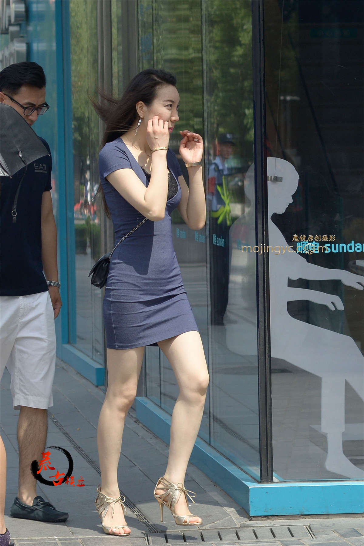 图片[2]-8-11 紧身包臀裙-日更街拍