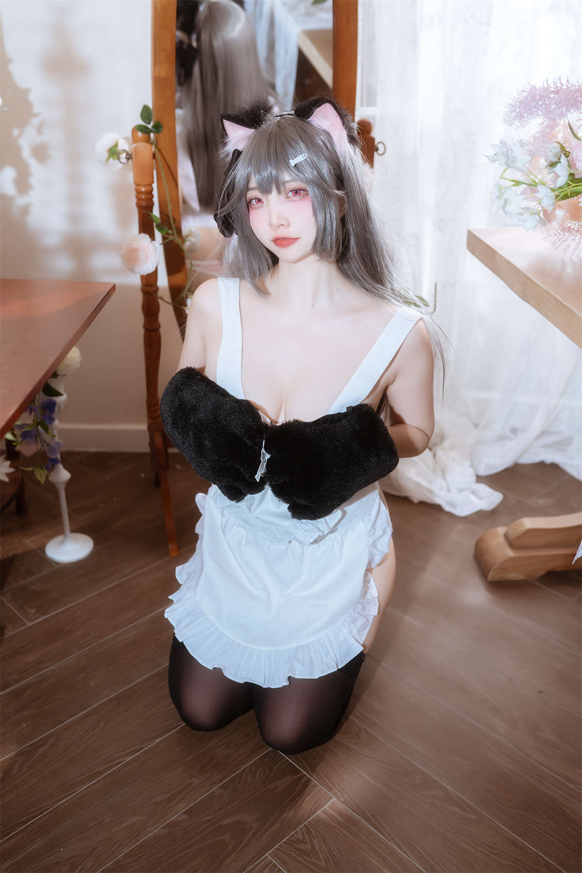 图片[2]-高产型Coser-二佐Nisa 碧蓝水星纪念围裙-日更街拍