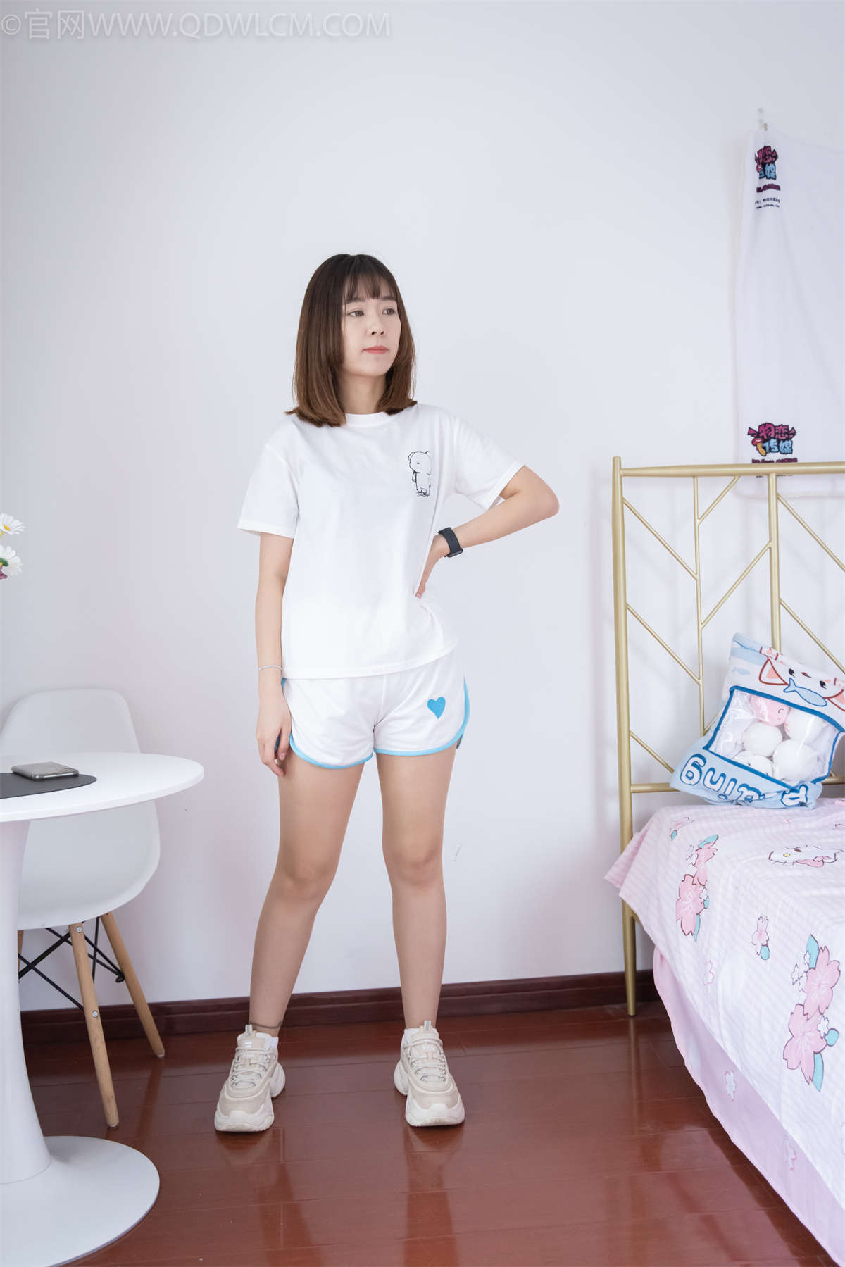 图片[2]-物恋传媒 NO.1033 婷婷-等待的心-日更街拍