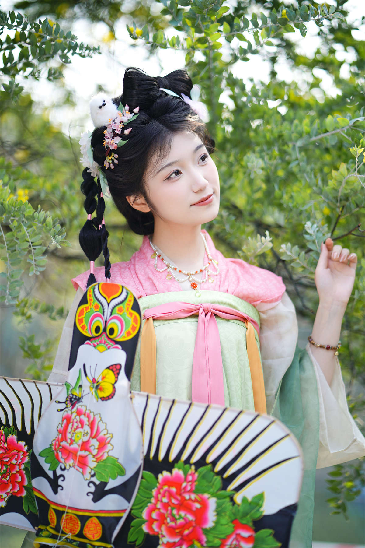 图片[2]-YITUYU艺图语 2025.04.06 合欢花开 梓榆喝点甜的呀-日更街拍