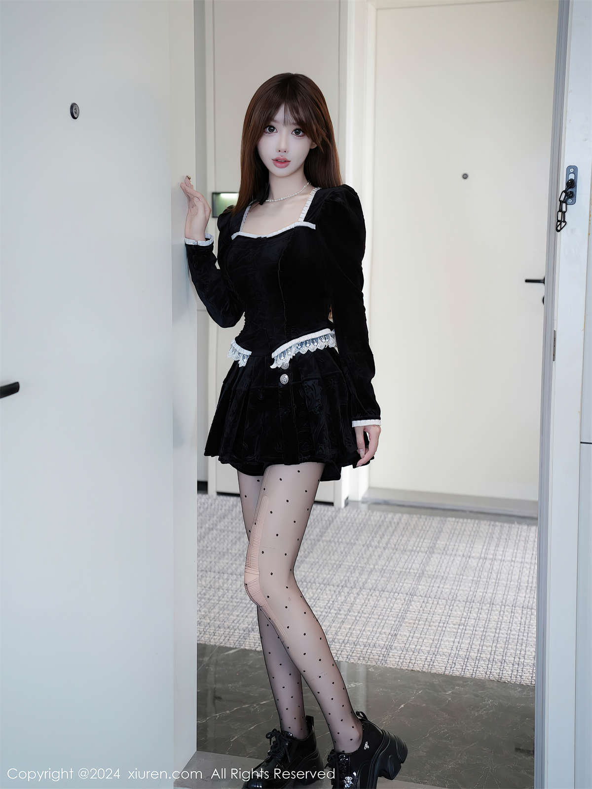 图片[2]-Xiuren秀人网 2024.11.29 NO.9522 李金金-日更街拍