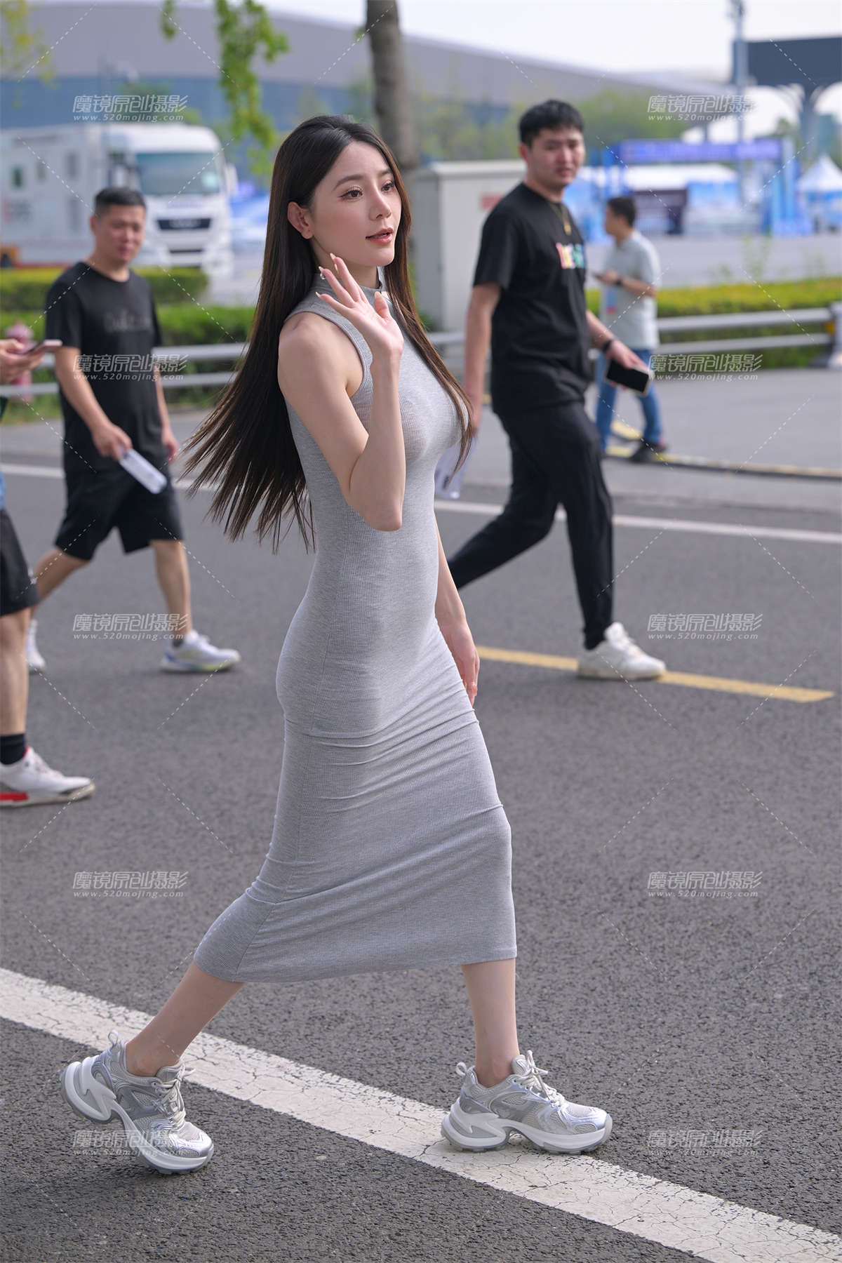 S级美女-日更街拍