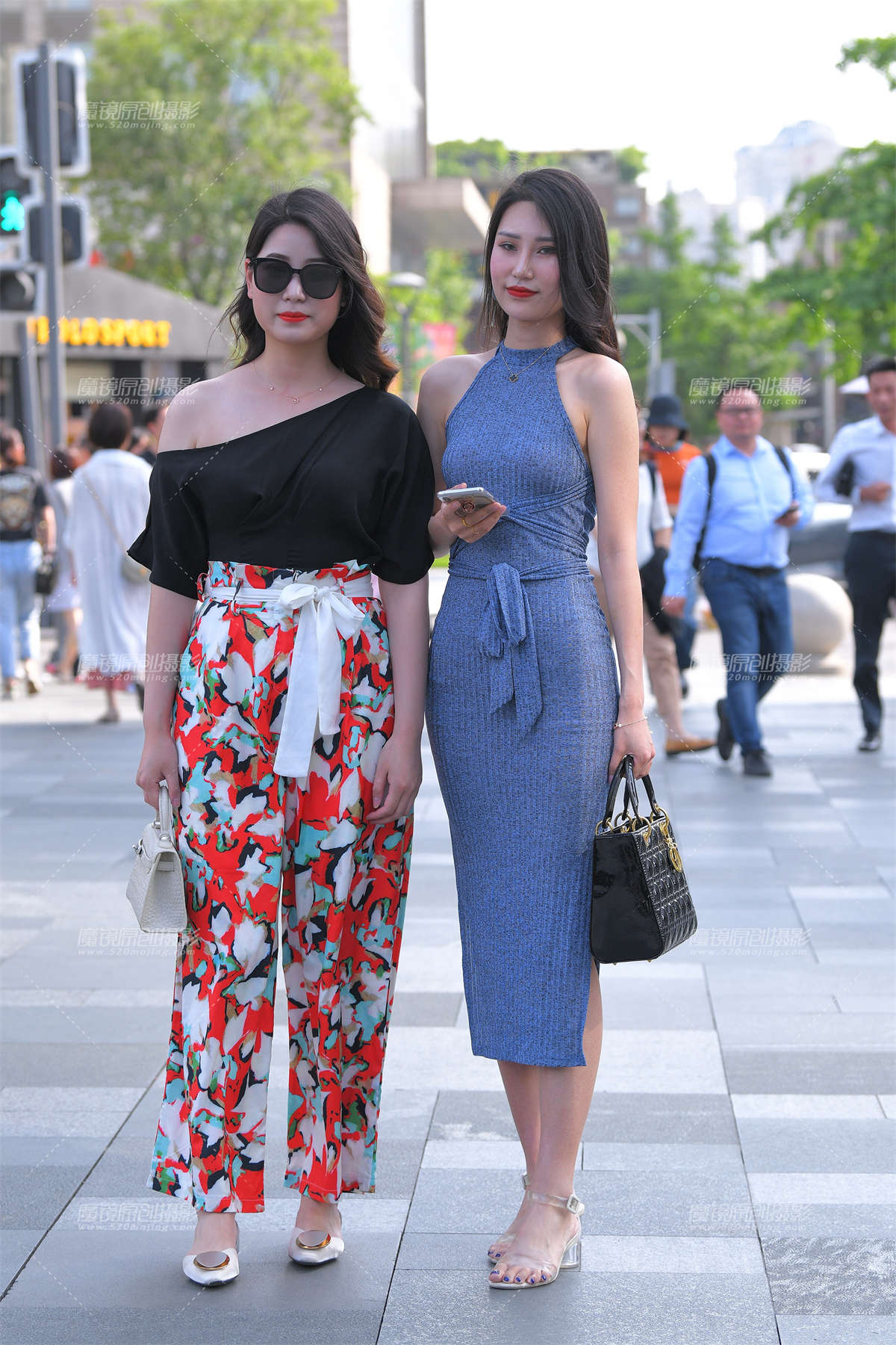 【补档】性感翘臀，高挑小姐姐-日更街拍