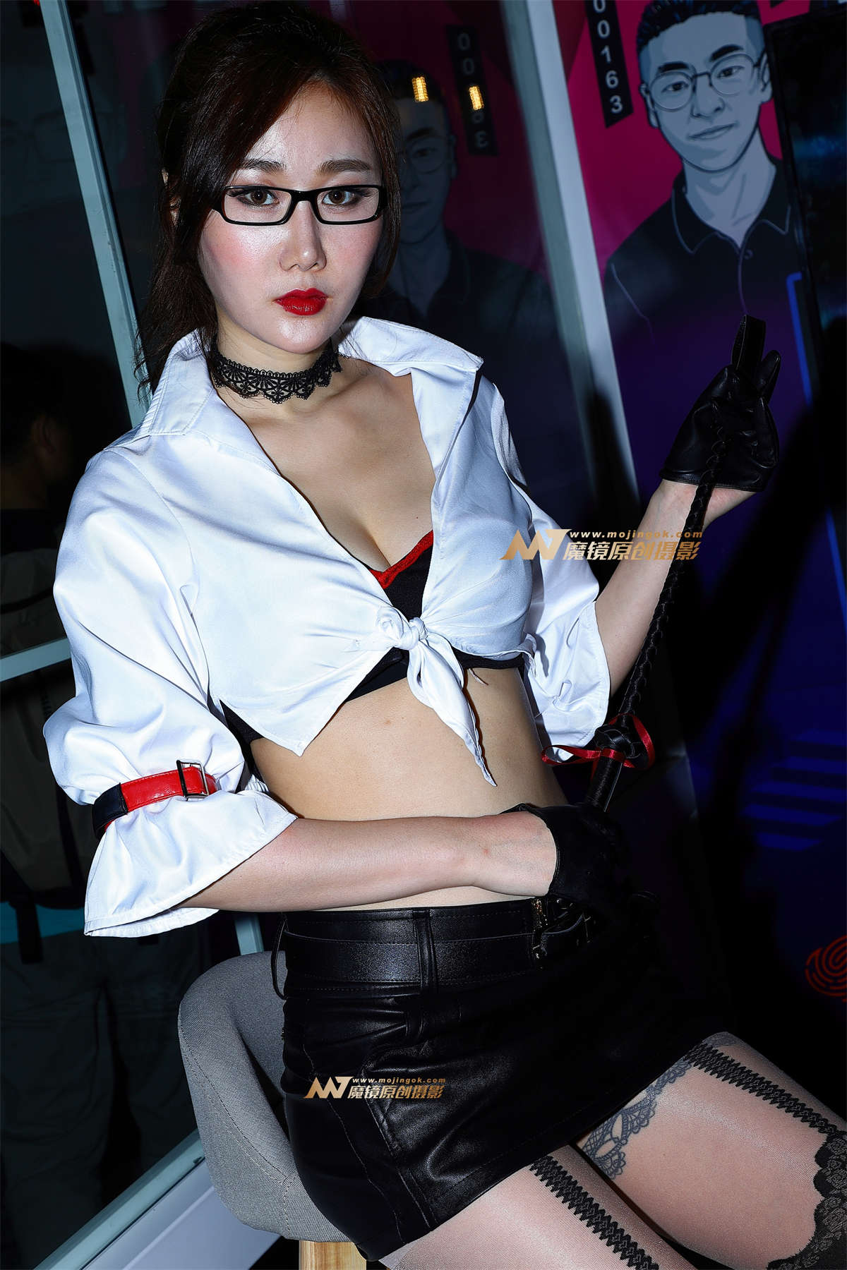 【Mark赛帖】短皮裙教官插图1