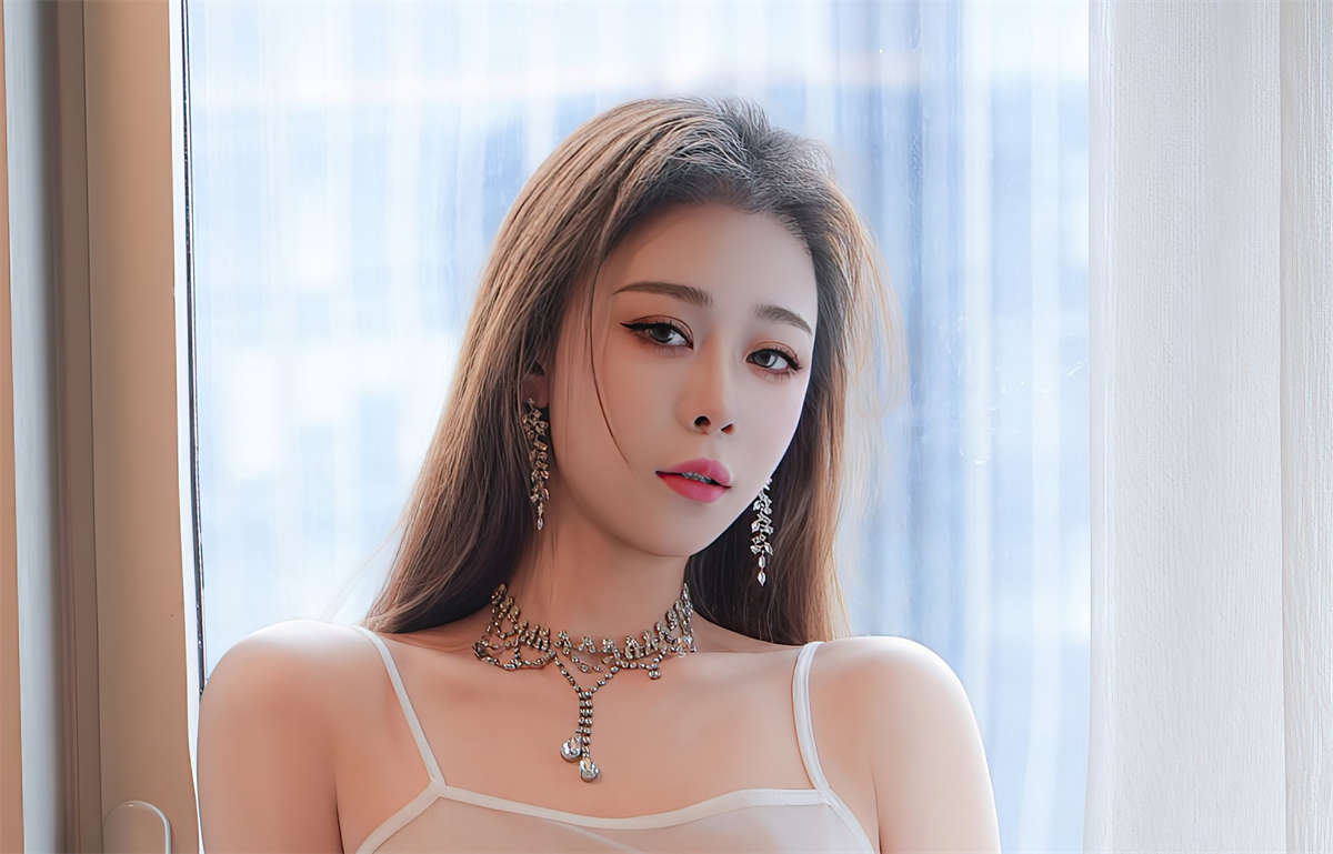 图片[2]-Xiuren秀人网 2024.11.04 NO.9388 糖糖-日更街拍