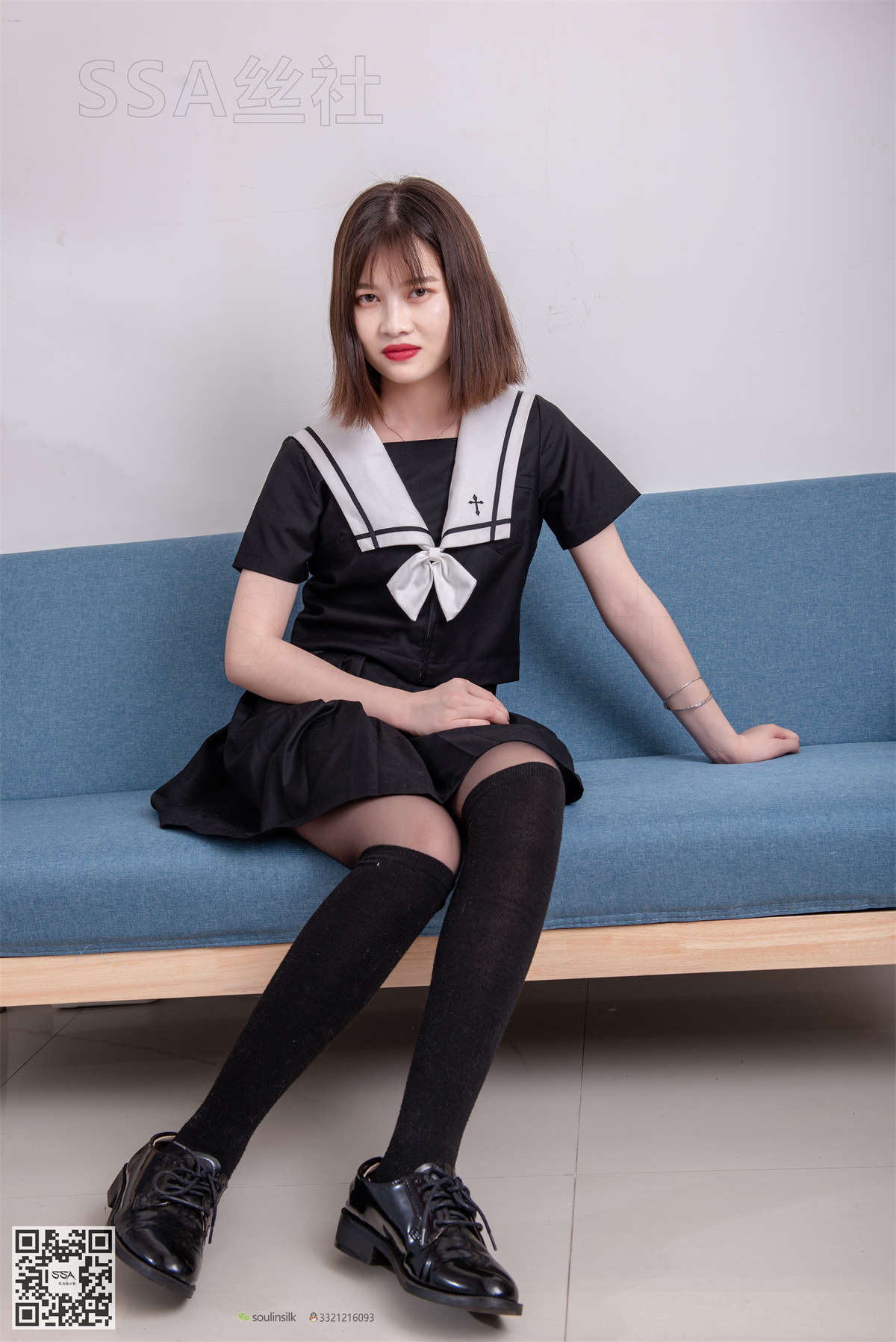 SSA丝社 NO.113 穗子 腿模穗子教你穿黑色系JK制服-日更街拍