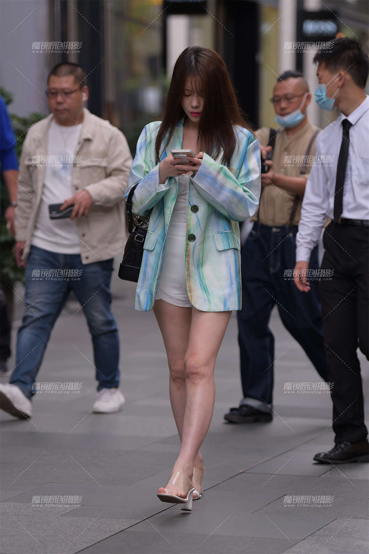 四个炸街，都不知道拍哪个~-日更街拍