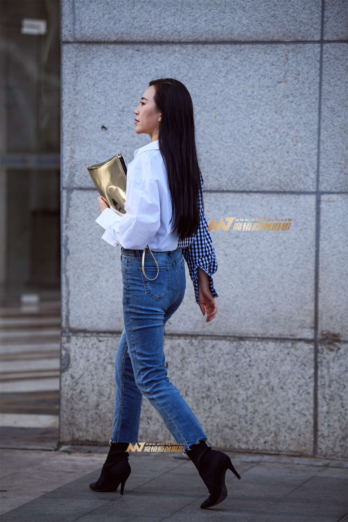 图片[2]-时尚牛仔裤高跟鞋美臀-日更街拍