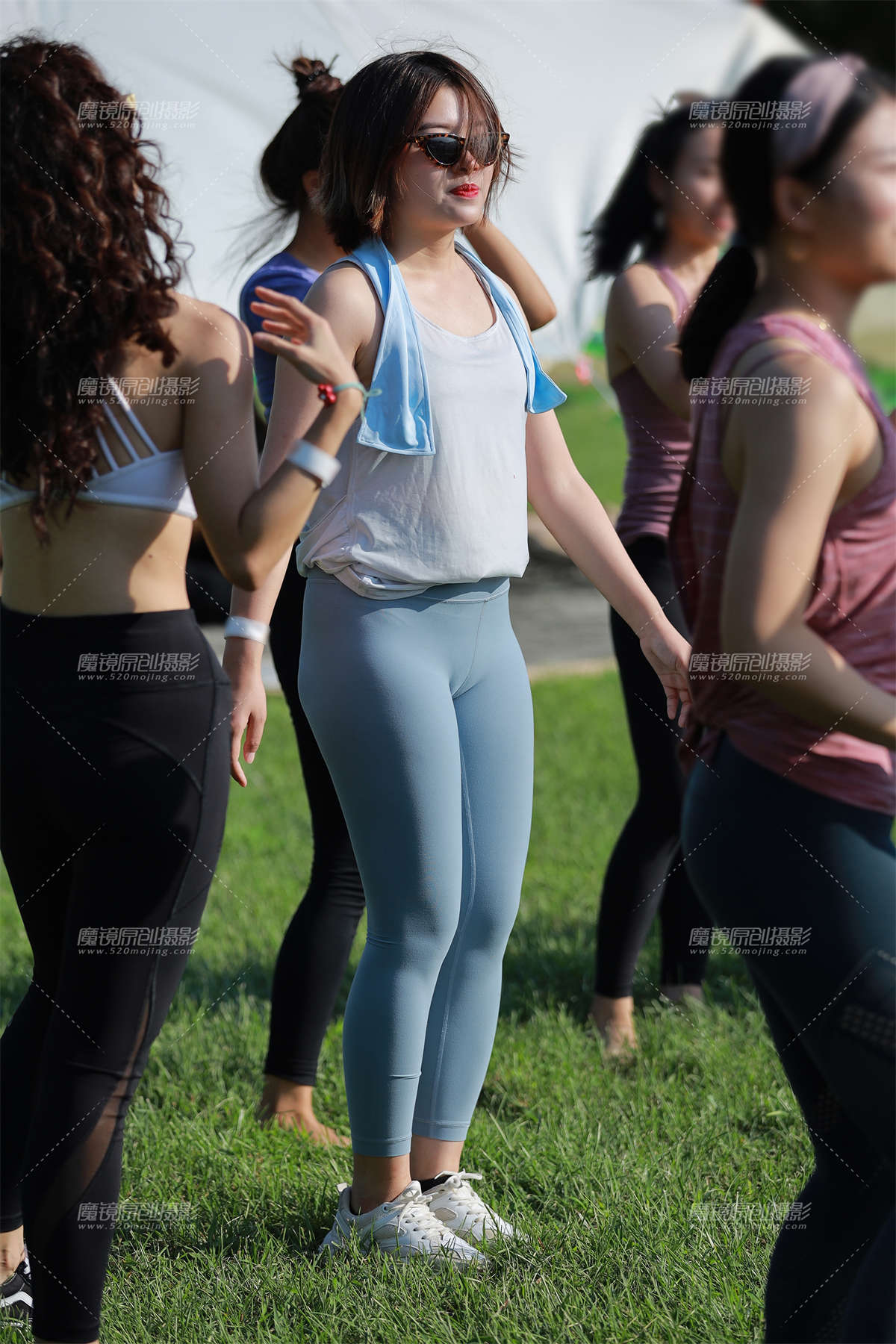 【小默赛帖】第1495篇★你的陶醉是最美★-日更街拍