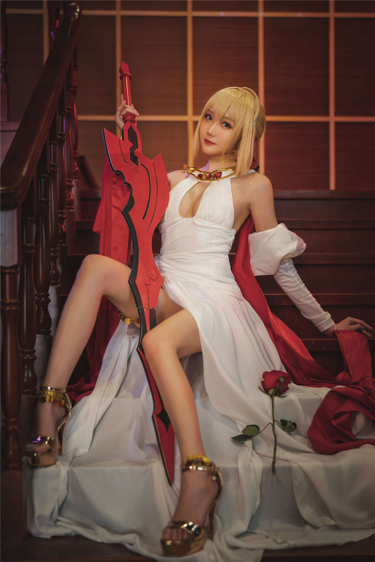 图片[2]-微博知名coser瓜希酱 尼禄英灵正装-日更街拍