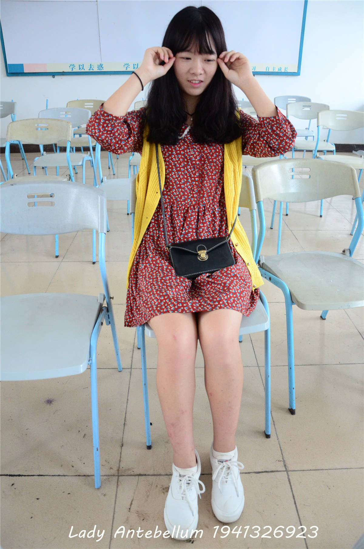 图片[2]-[战前女神] 美腿棉袜女神级摄影套图 069-日更街拍