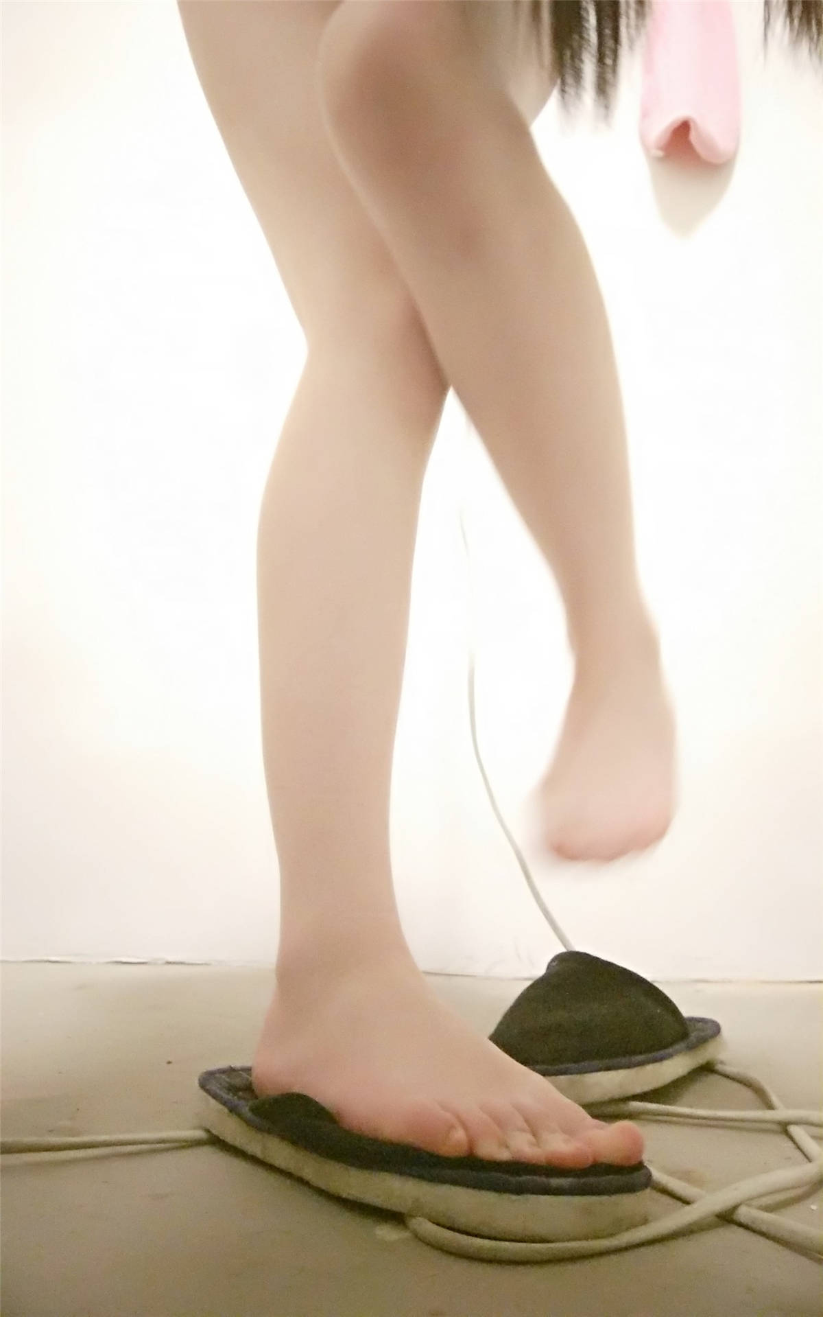 图片[2]-微博萌妹-西尔酱No.8 蜜桃，激凸，条纹蕾丝胖次-日更街拍