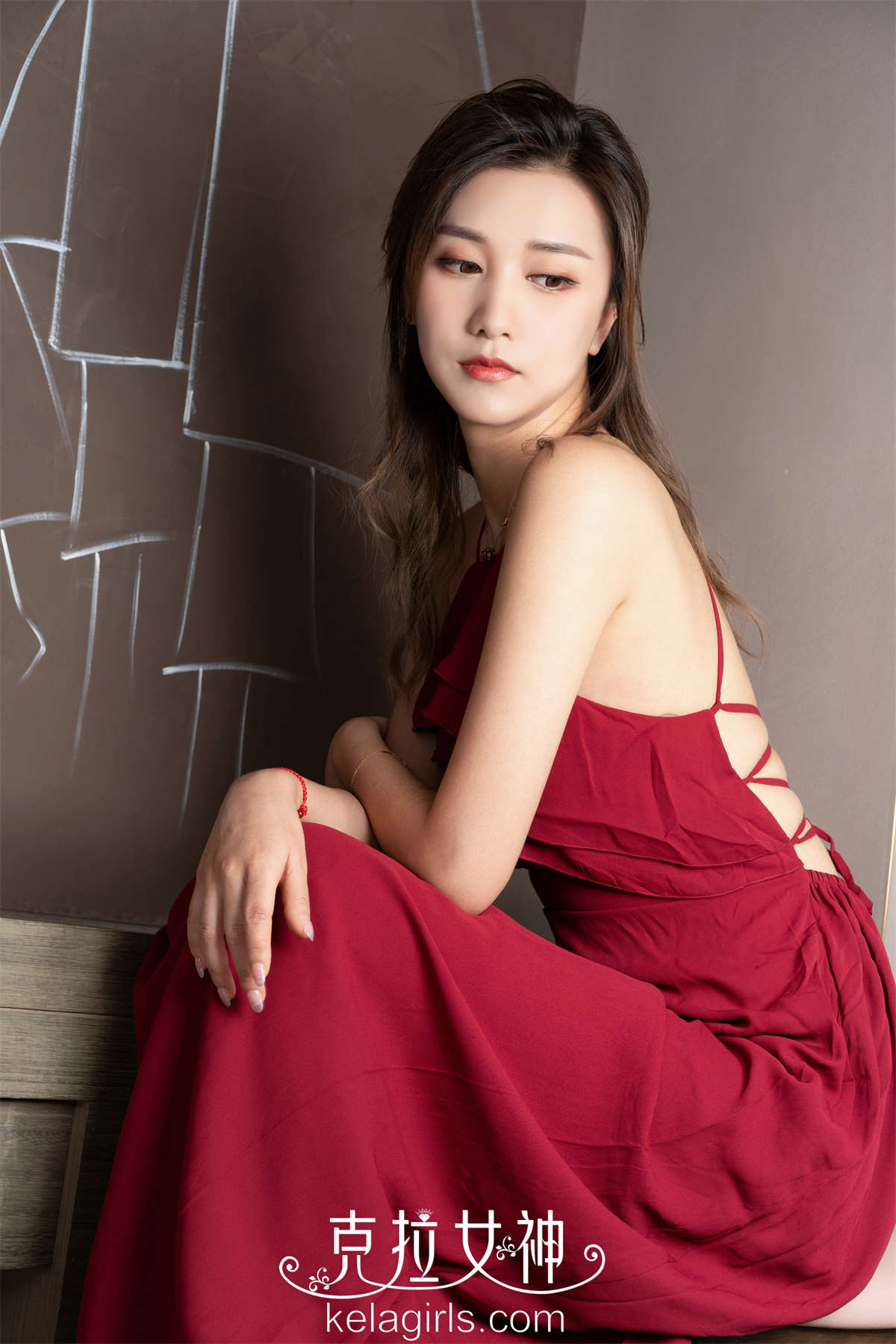 图片[2]-Kelagirls克拉女神 2019.04.12《含情凝睇》慕菲-日更街拍