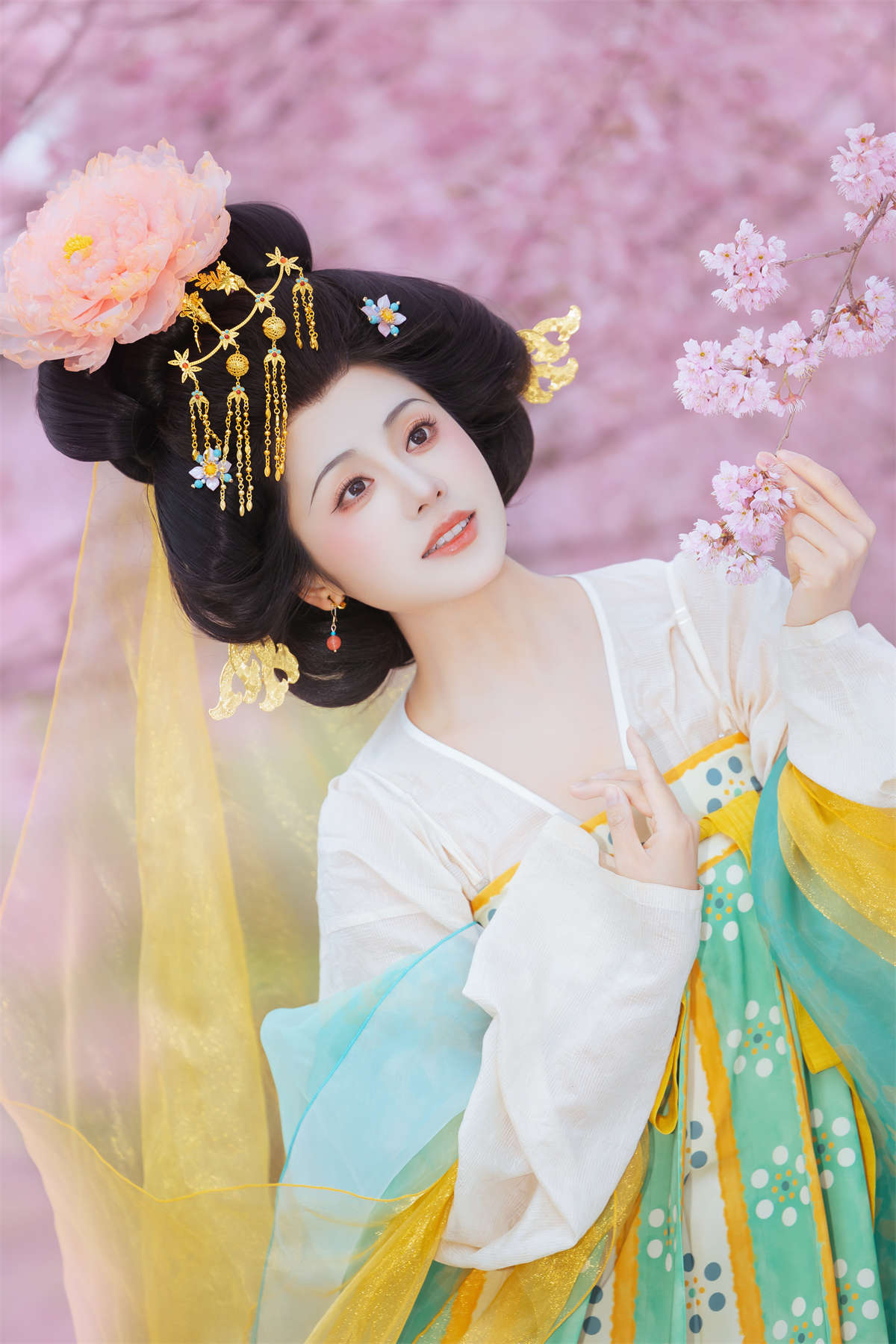 图片[2]-YITUYU艺图语 2025.04.07 踏青赏花实录 是雨诗呀-日更街拍