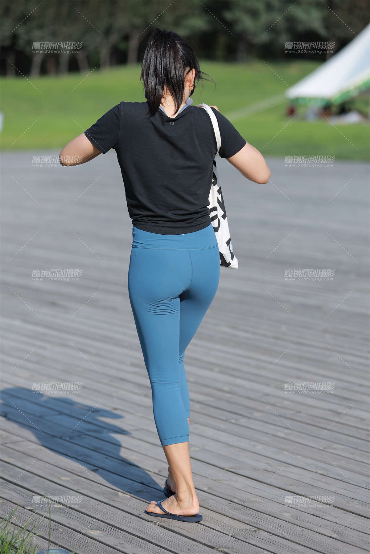 图片[2]-【小默赛帖】第1497篇★极品美女完美身材★-日更街拍