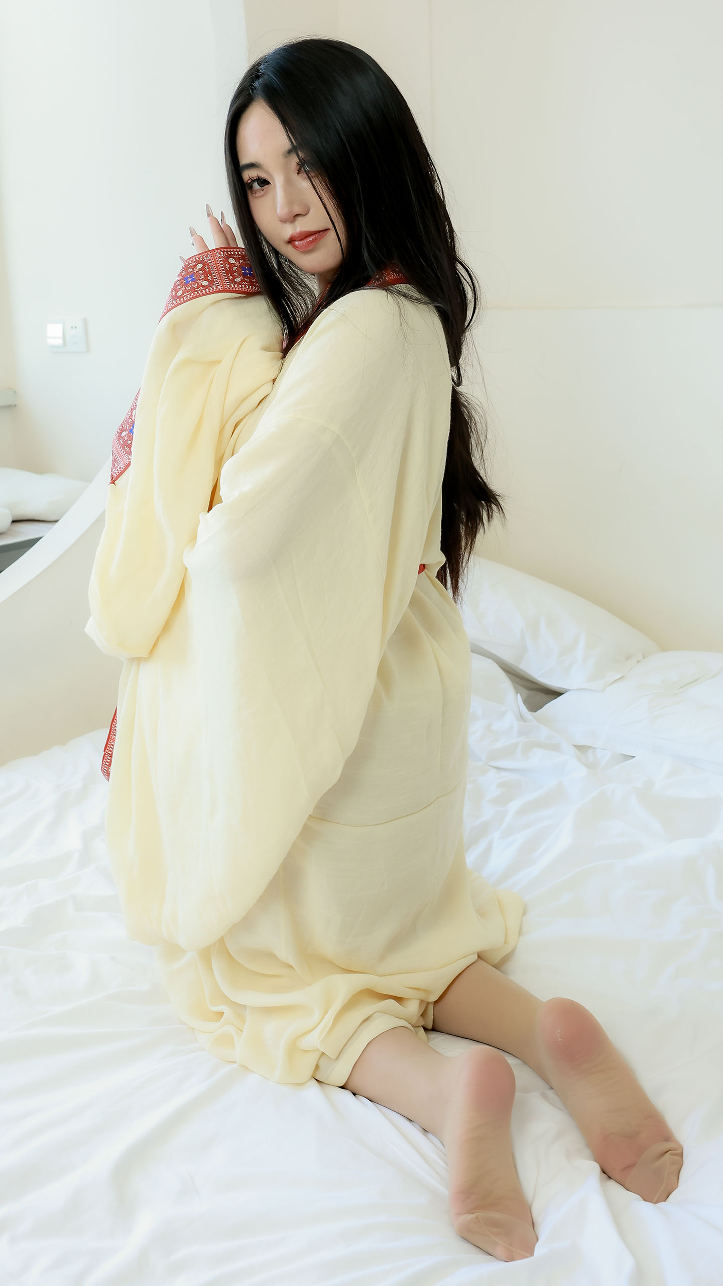 绮梦摄影破解 No.36期 雨薇 （无印珍藏版）【图包+视频】-日更街拍