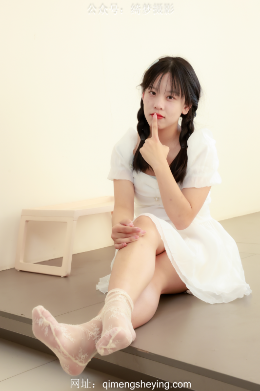 绮梦摄影：第034期 琳琳（花絮视频版）【图包+视频】