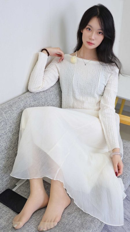 绮梦摄影：第398期 小艺（无印珍藏版）【图包+视频】