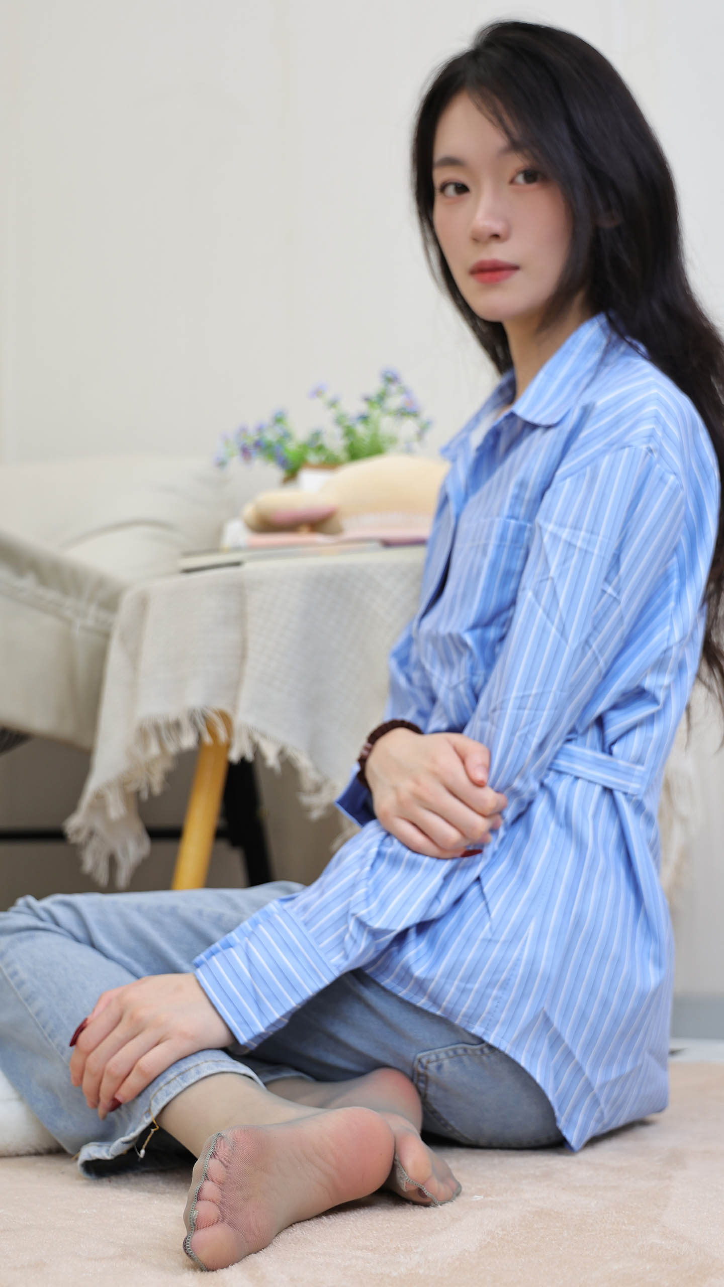 绮梦摄影：第408期 小艺（ 无印珍藏版）【图包+视频】-日更街拍